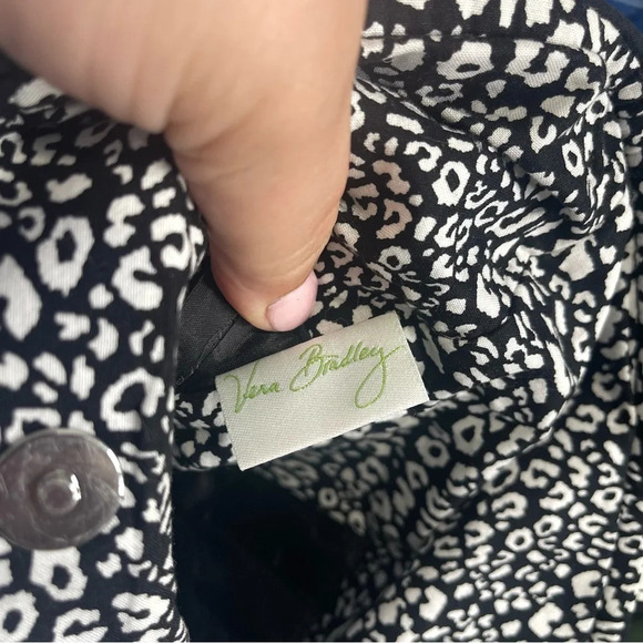 Vera Bradley | Essentials Tote Bag HandBag in Camo Floral Pattern Blue & Black - Picture 6 of 8